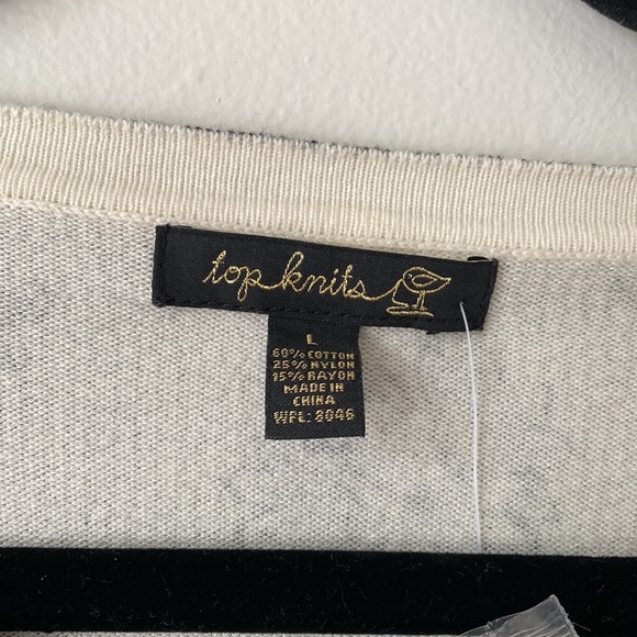 Top Knits - Black & White Floral Lace Pattern Button Up Cardigan - Picture 5 of 5